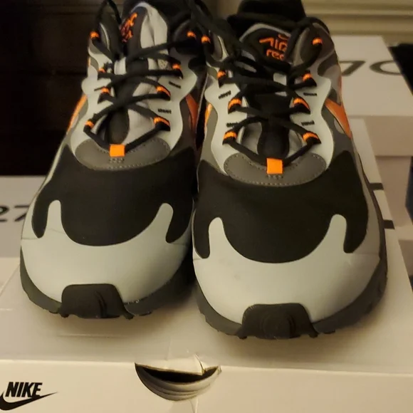 Air Max 270 React WTR Size 11 Size 11 - Nike Women main image 2